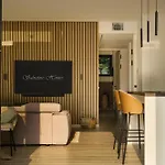 Apartman Salvatorehomes - Luxury In The Centre Of With Private Jacuzzi & Direct Access To Infinity Pool - Casa Olivia - A 5 Star Luxury Collection At Garda Bardolino