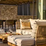 Apartman Salvatorehomes - Luxury In The Centre Of With Private Jacuzzi & Direct Access To Infinity Pool - Casa Olivia - A 5 Star Luxury Collection At Garda *