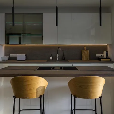Salvatorehomes - Pure Luxury In The Centre Of With Pool & Private Garden - Casa Olivia - A 5 Star Luxury Collection At Garda Apartmán Bardolino