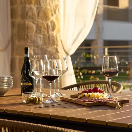 Salvatorehomes - Casa Olivia - Ultra Luxury In The Heart Of With Private Jacuzzi & Direct Access To Infinity Pool Apartment Bardolino