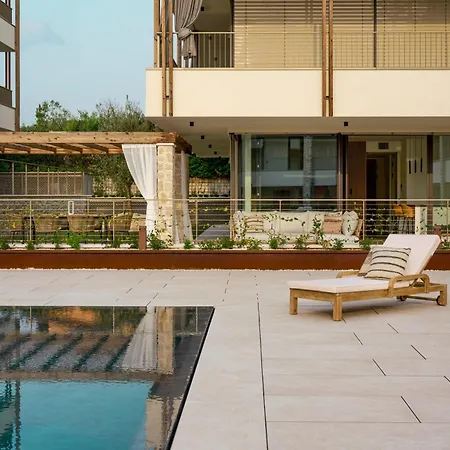 Salvatorehomes - Casa Olivia - Ultra Luxury In The Heart Of With Private Jacuzzi & Direct Access To Infinity Pool * 바르돌리노