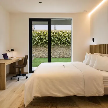 Salvatorehomes - Casa Olivia - Ultra Luxury In The Heart Of With Private Jacuzzi & Direct Access To Infinity Pool Bardolino