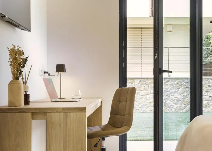 公寓 Salvatorehomes - Luxury In The Centre Of With Private Jacuzzi & Direct Access To Infinity Pool - Casa Olivia - A 5 Star Luxury Collection At Garda 巴多利诺